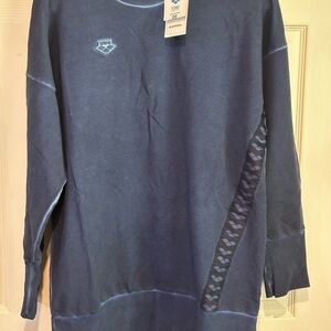 Arena Unisex Team Oversize Crewneck Sweatshirt  Mis-sized